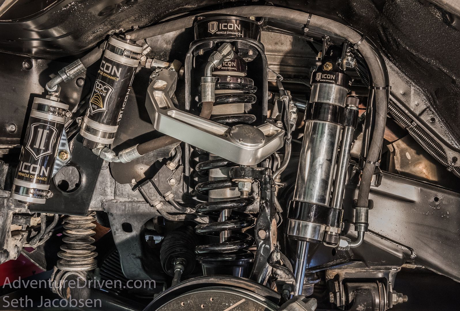 Adventure Driven's Sexy Lexy, 2007 Lexus GX470 Silver KDSS, 100,000 build Expedition Portal